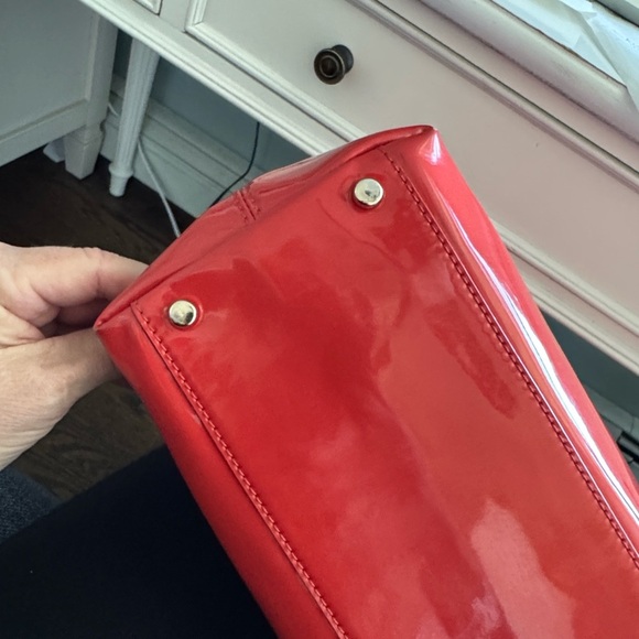 Vintage Kate Spade Orange and Gold Shoulder Bag with Glossy Finish - Picture 15 of 16